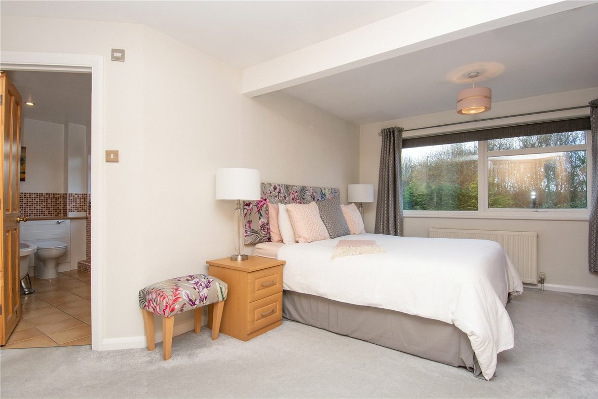 4 Bedroom House Sold Subject to Contract in Hawthorn Way, St. Albans - View 13 - Collinson Hall