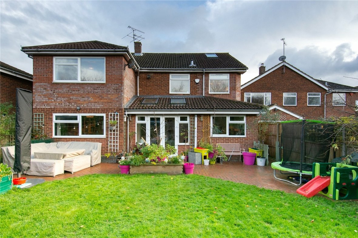 4 Bedroom House Sold Subject to Contract in Hawthorn Way, St. Albans - View 26 - Collinson Hall