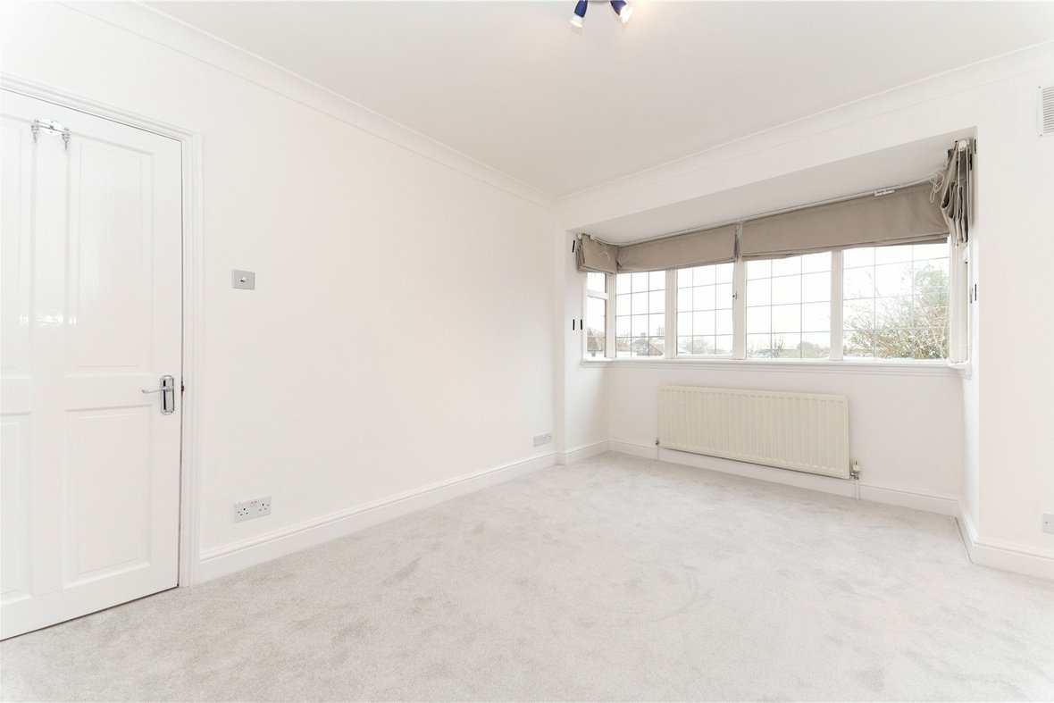5 Bedroom House Sold Subject to Contract in Stanley Avenue, St. Albans, Hertfordshire - View 29 - Collinson Hall