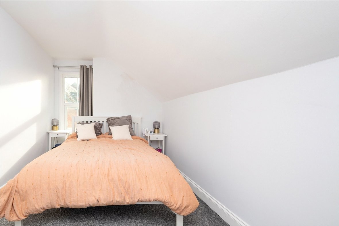 3 Bedroom Apartment To LetApartment To Let in Lemsford Road, St. Albans, Hertfordshire - View 8 - Collinson Hall