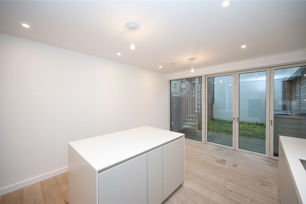 4 Bedroom House Sold Subject to Contract in Gabriel Square, St. Albans, Hertfordshire - View 2 - Collinson Hall
