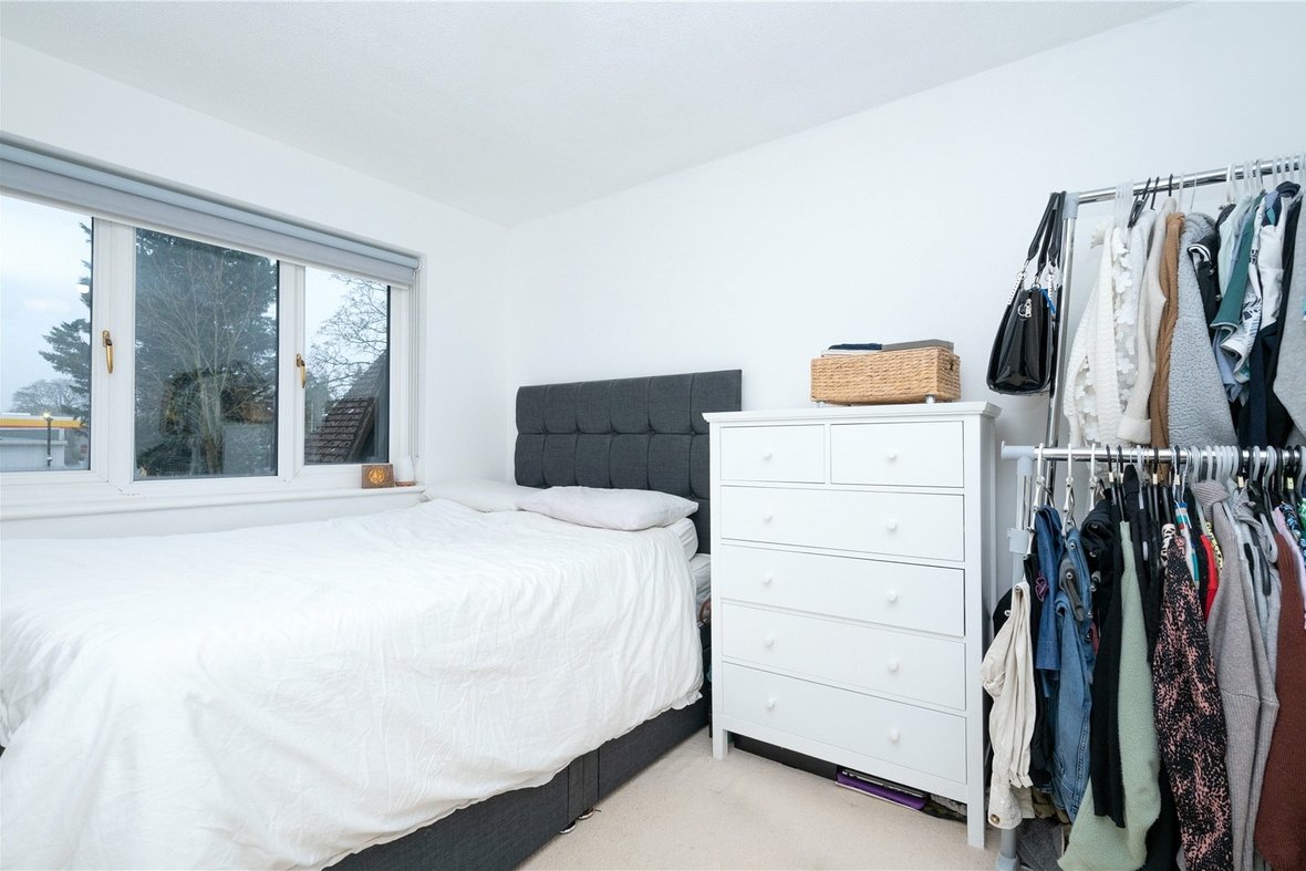 2 Bedroom House For Sale in Watford Road, St. Albans, Hertfordshire - View 10 - Collinson Hall