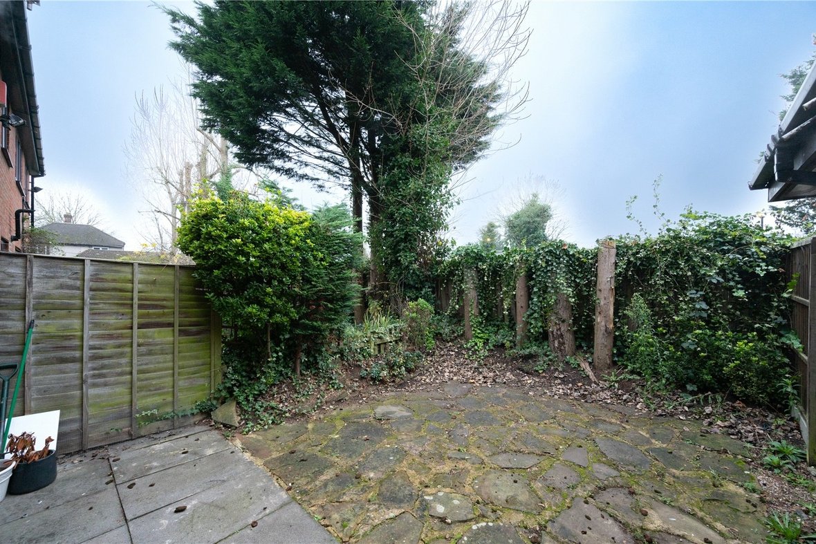 2 Bedroom House Sold Subject to Contract in Watford Road, St. Albans, Hertfordshire - View 12 - Collinson Hall