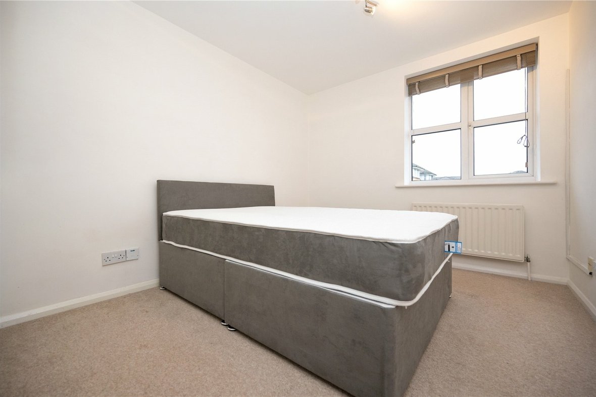 1 Bedroom Apartment Sold Subject to Contract in Gatcombe Court, Dexter Close, St. Albans - View 2 - Collinson Hall