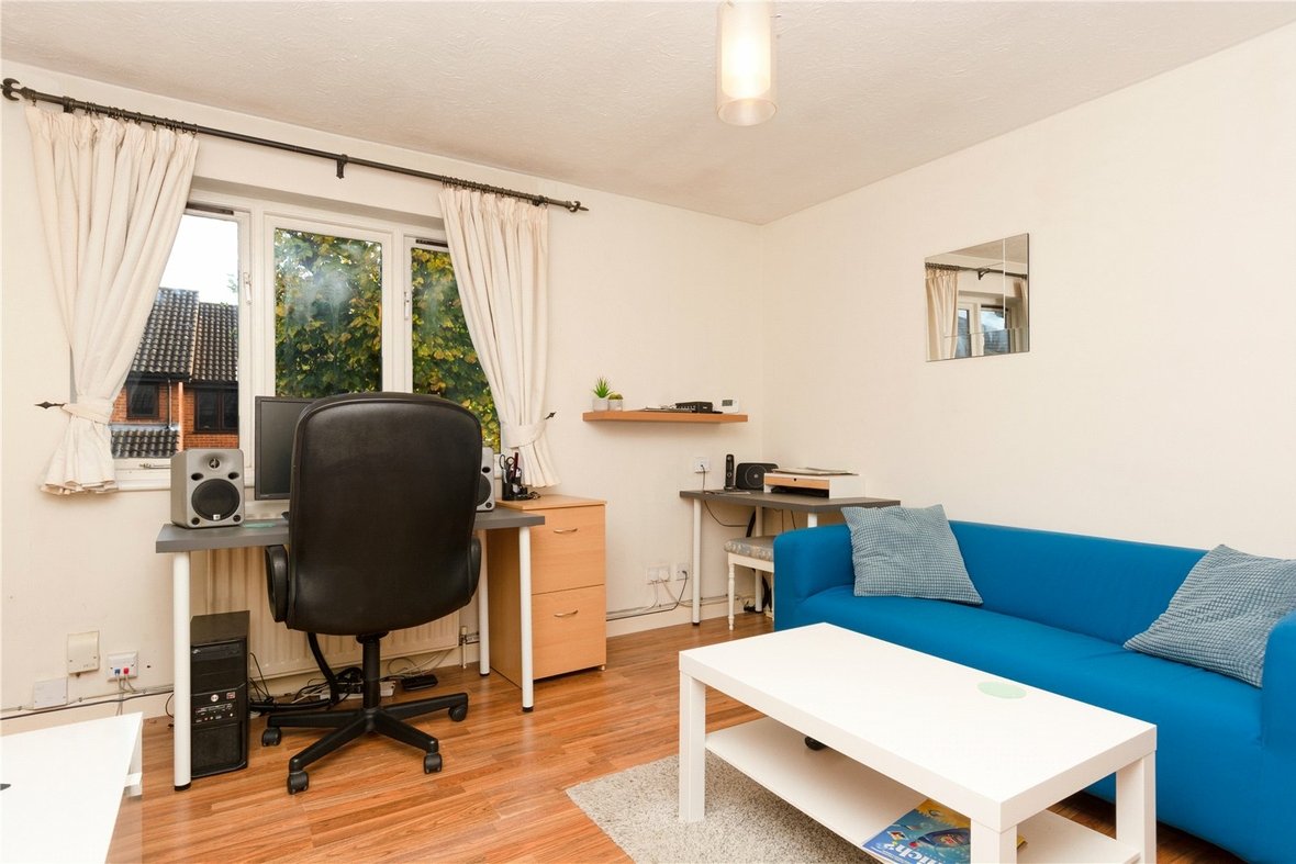 1 Bedroom Maisonette Sold Subject to Contract in Larks Ridge, Watford Road, St. Albans - View 5 - Collinson Hall