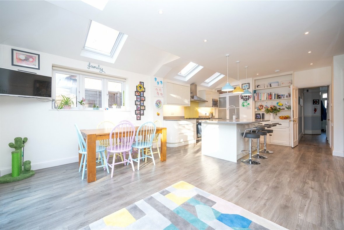5 Bedroom House Sold Subject to Contract in Brampton Road, St. Albans, Hertfordshire - View 3 - Collinson Hall