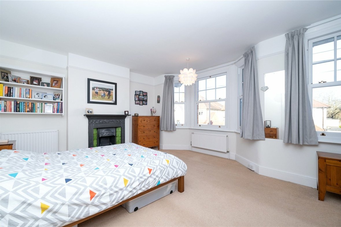 5 Bedroom House Sold Subject to Contract in Brampton Road, St. Albans, Hertfordshire - View 6 - Collinson Hall