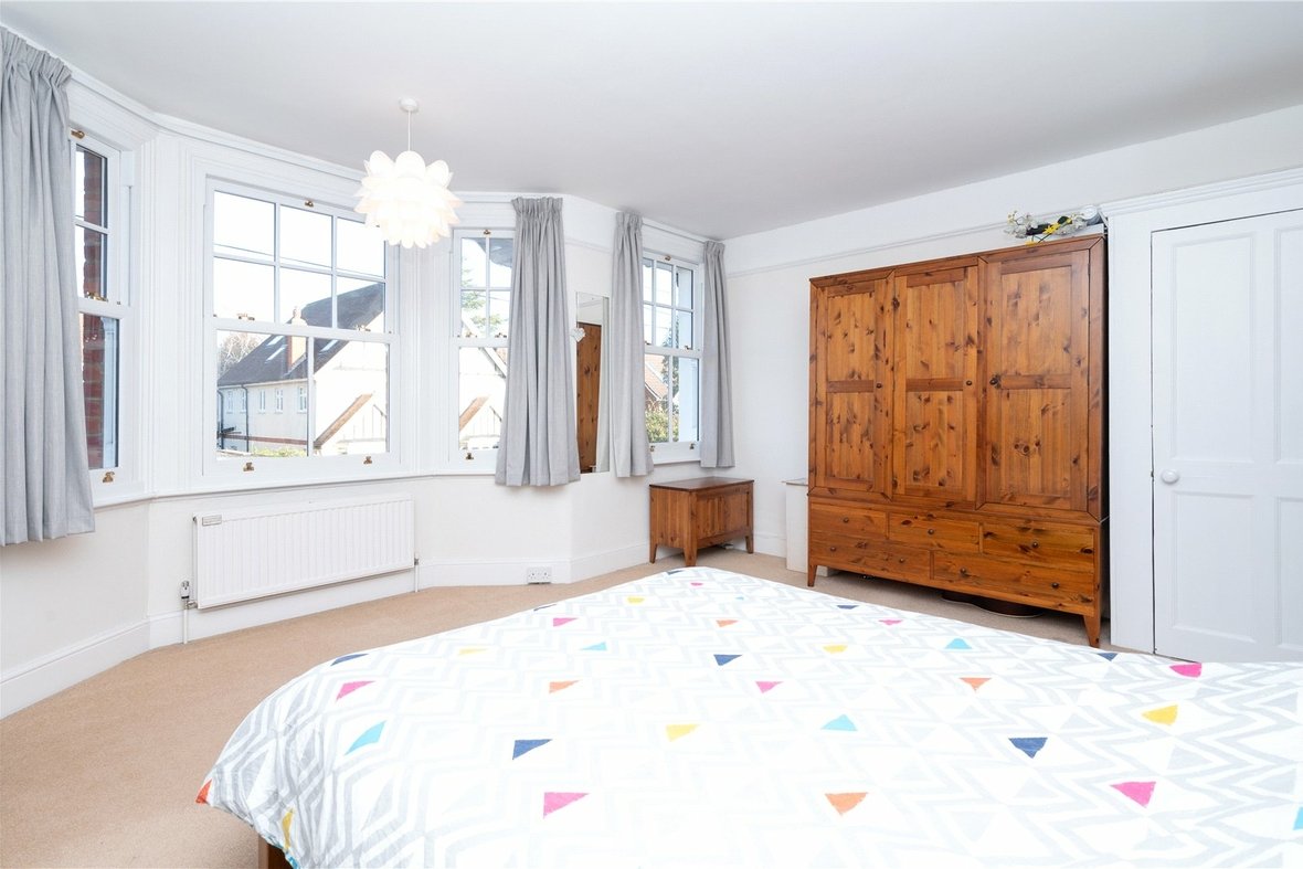 5 Bedroom House Sold Subject to Contract in Brampton Road, St. Albans, Hertfordshire - View 22 - Collinson Hall