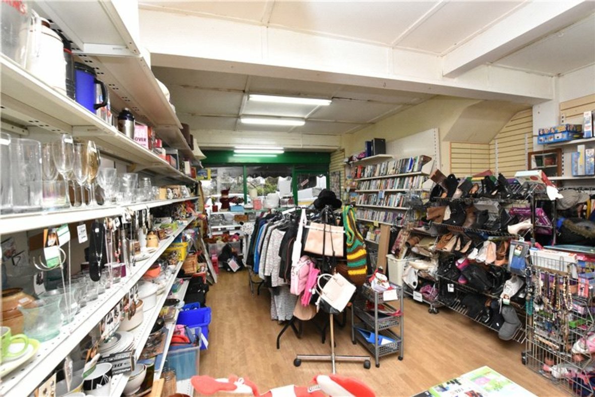 Commercial property Let Agreed in Hatfield Road, St. Albans, Hertfordshire - View 4 - Collinson Hall