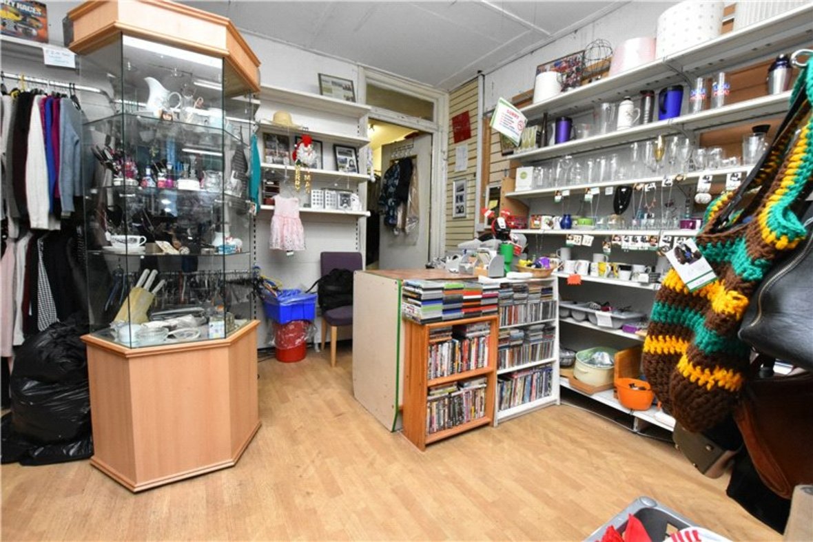 Commercial property Let Agreed in Hatfield Road, St. Albans, Hertfordshire - View 2 - Collinson Hall