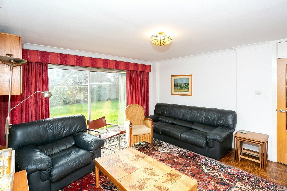 4 Bedroom House Sold Subject to Contract in Cunningham Hill Road, St. Albans - View 10 - Collinson Hall