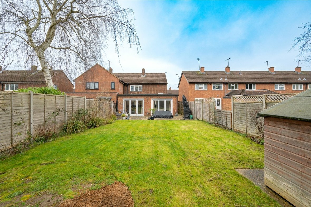 3 Bedroom House Sold Subject to Contract in Howard Close, St. Albans, Hertfordshire - View 9 - Collinson Hall
