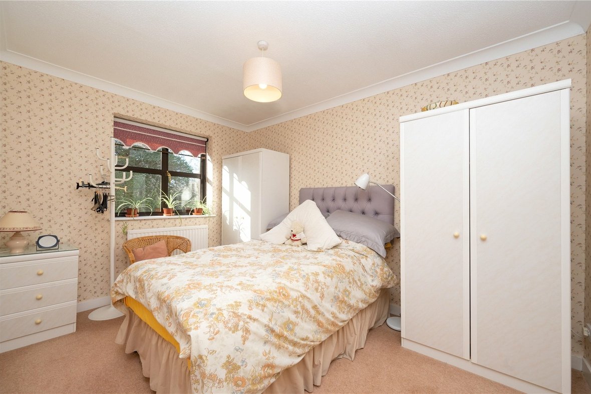 4 Bedroom House Sold Subject to Contract in Sandridge Road, St. Albans - View 8 - Collinson Hall