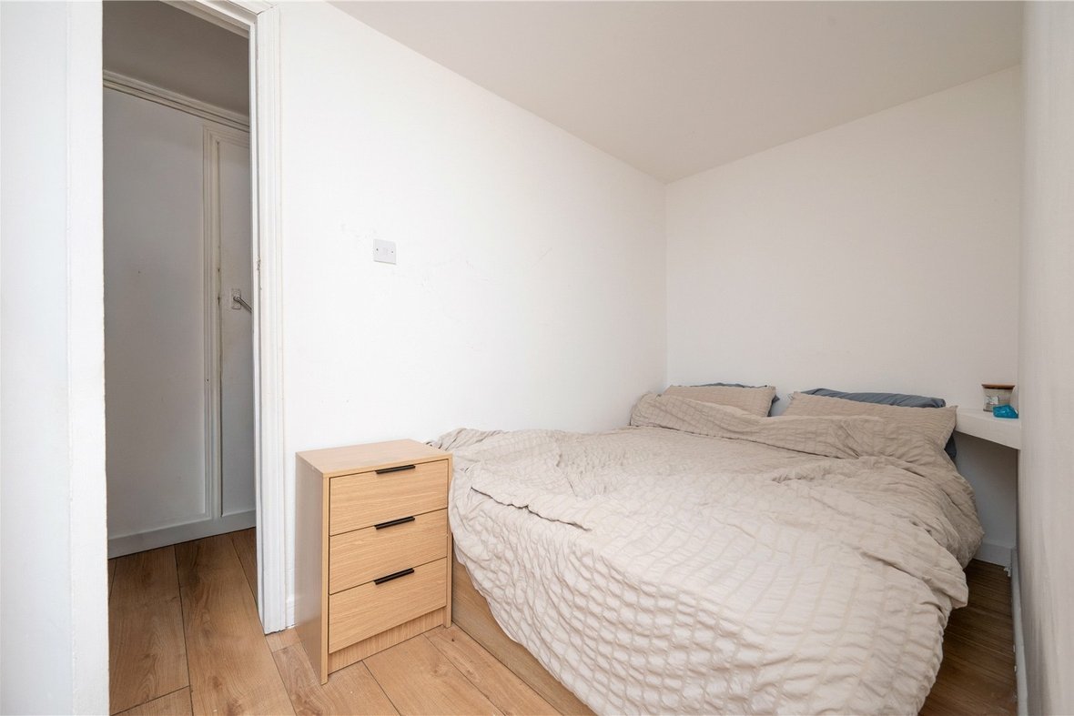 1 Bedroom Apartment To LetApartment To Let in Hatfield Road, St. Albans, Hertfordshire - View 5 - Collinson Hall