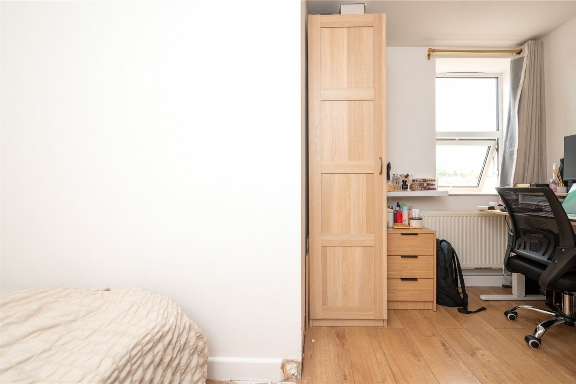 1 Bedroom Apartment To LetApartment To Let in Hatfield Road, St. Albans, Hertfordshire - View 6 - Collinson Hall