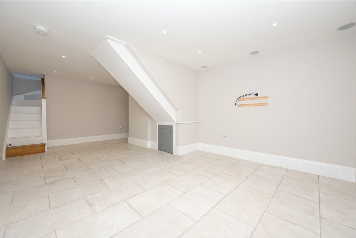 2 Bedroom House Let Agreed in Etna Road, St. Albans, Hertfordshire - View 6 - Collinson Hall