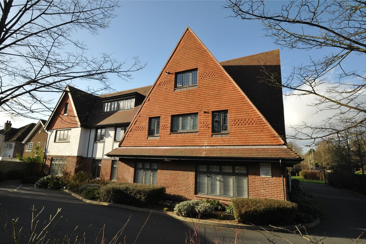 2 Bedroom Apartment Let Agreed in Old Mile House Court, St. Albans, Hertfordshire - View 1 - Collinson Hall