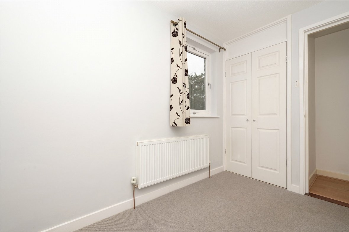 2 Bedroom Apartment LetApartment Let in Tankerfield Place, Romeland Hill, St. Albans - View 9 - Collinson Hall