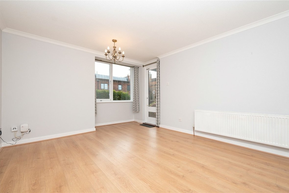 2 Bedroom Apartment LetApartment Let in Tankerfield Place, Romeland Hill, St. Albans - View 3 - Collinson Hall