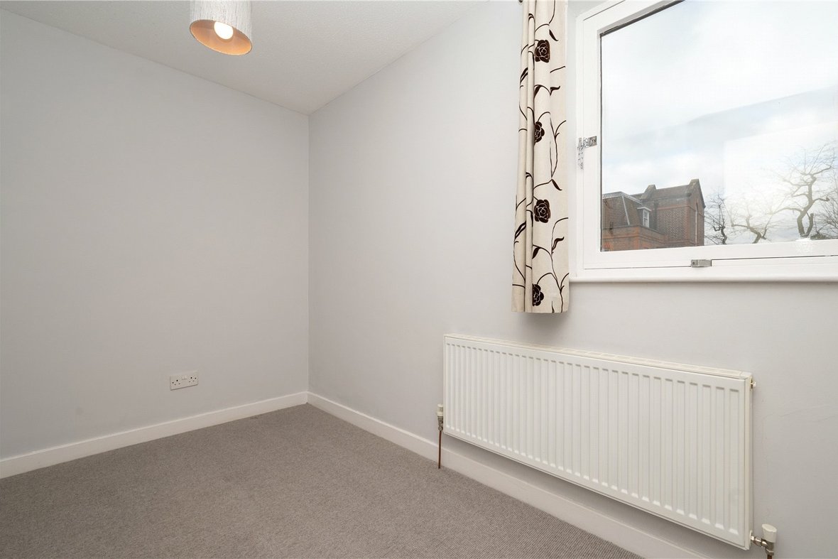 2 Bedroom Apartment LetApartment Let in Tankerfield Place, Romeland Hill, St. Albans - View 7 - Collinson Hall