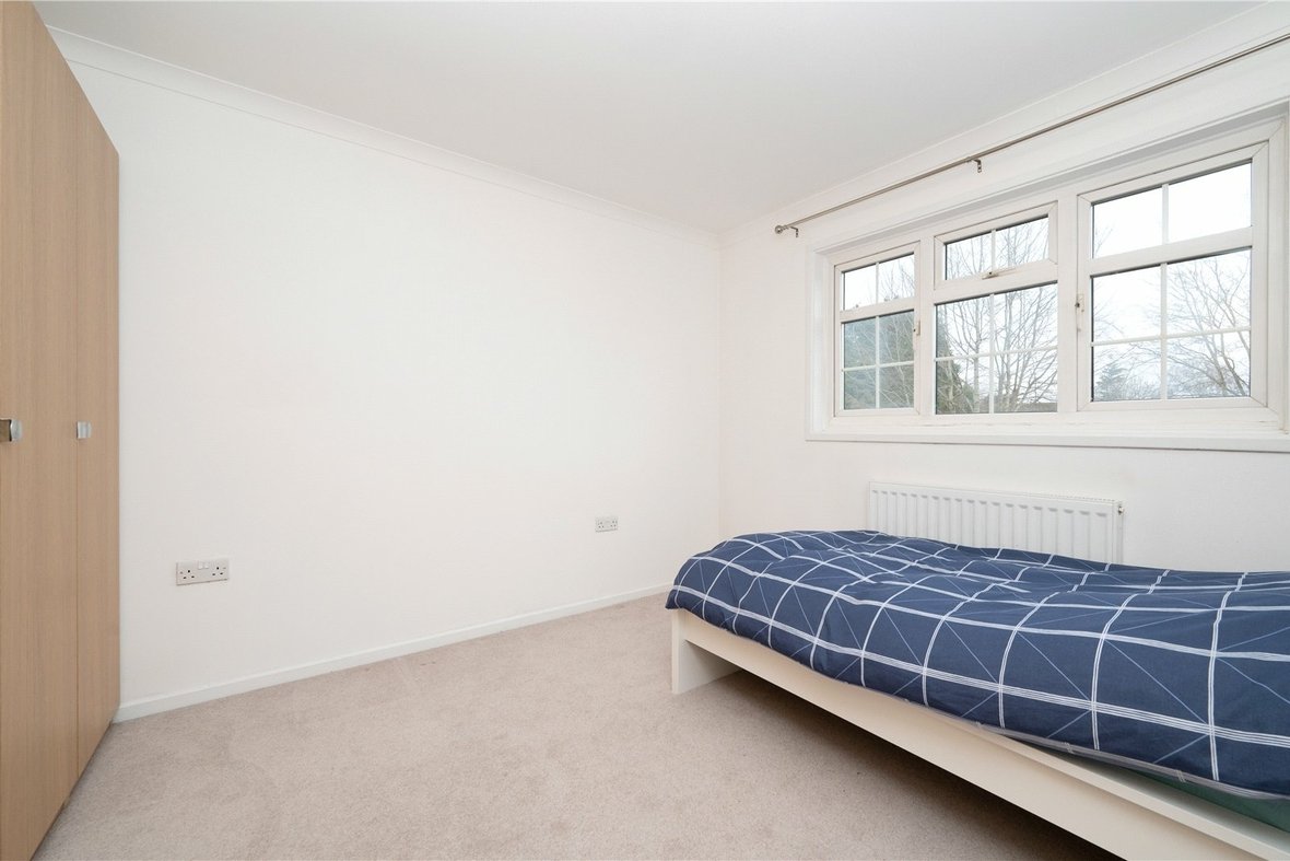 3 Bedroom House Sold Subject to Contract in Cell Barnes Lane, St. Albans, Hertfordshire - View 9 - Collinson Hall