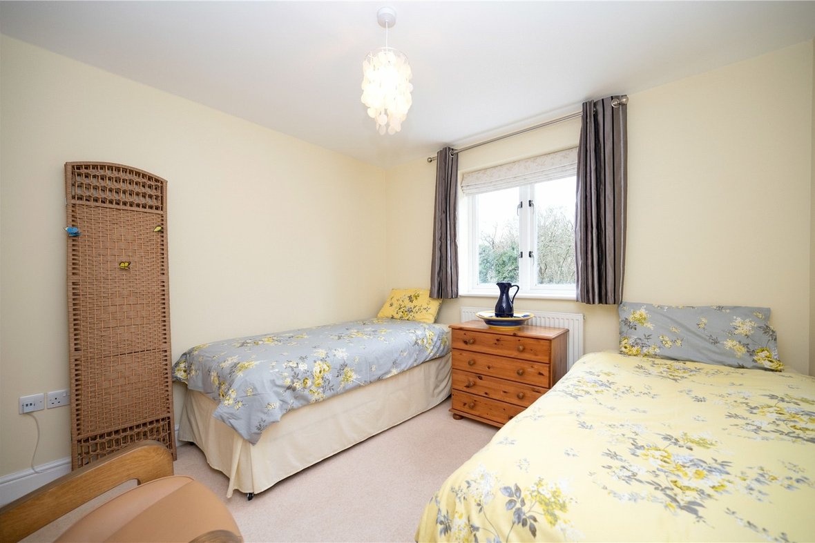 4 Bedroom House For Sale in Rosedene End, Watford Road, St. Albans, Hertfordshire - View 19 - Collinson Hall