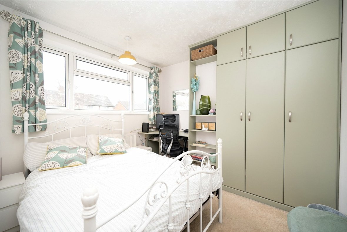 5 Bedroom House Let in St Vincent Drive, St. Albans, Hertfordshire - View 8 - Collinson Hall