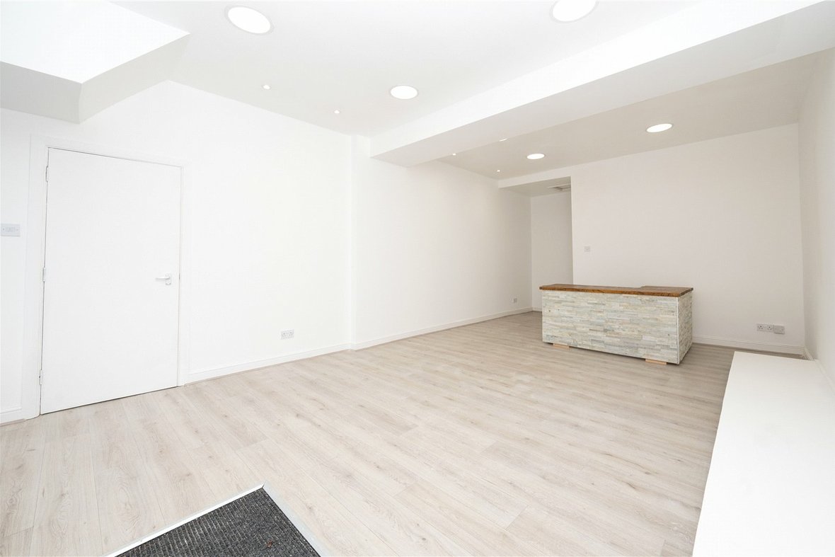 Commercial property Let Agreed in Catherine Street, St. Albans, Hertfordshire - View 5 - Collinson Hall
