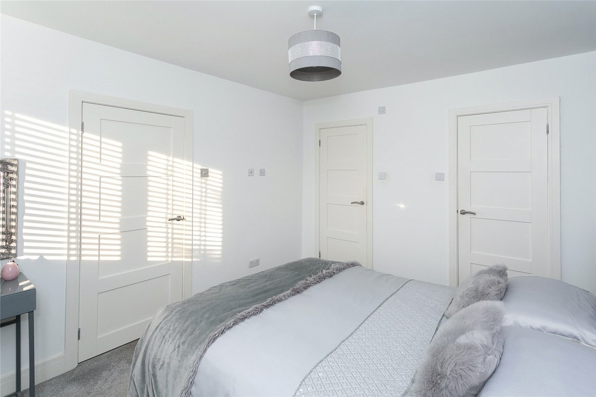 4 Bedroom House For SaleHouse For Sale in Watford Road, Chiswell Green, St Albans - View 12 - Collinson Hall