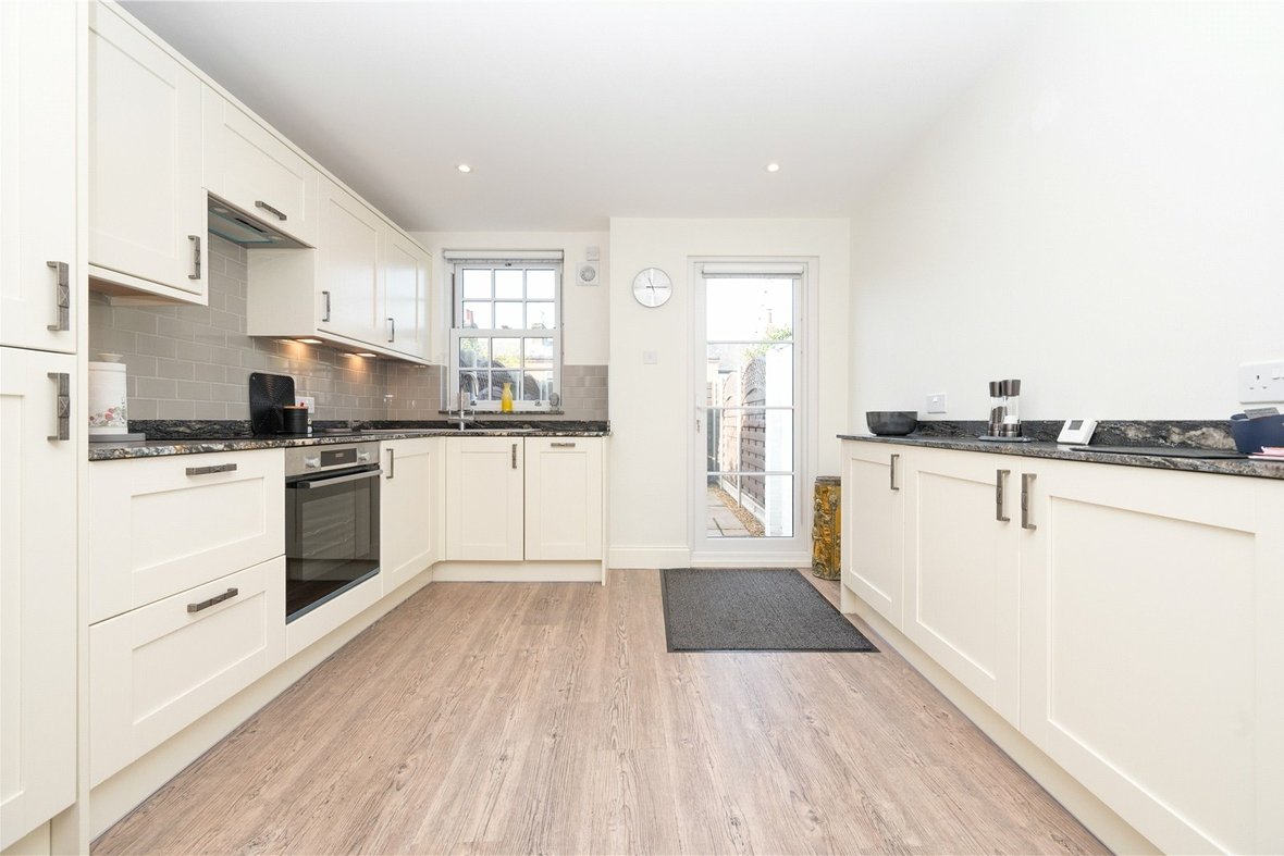 2 Bedroom House Sold Subject to Contract in College Place, St. Albans, Hertfordshire - View 4 - Collinson Hall