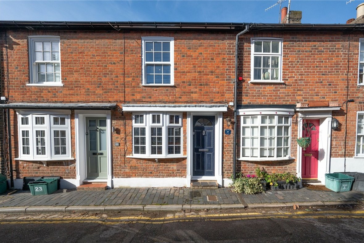 2 Bedroom House Sold Subject to Contract in College Place, St. Albans, Hertfordshire - View 16 - Collinson Hall