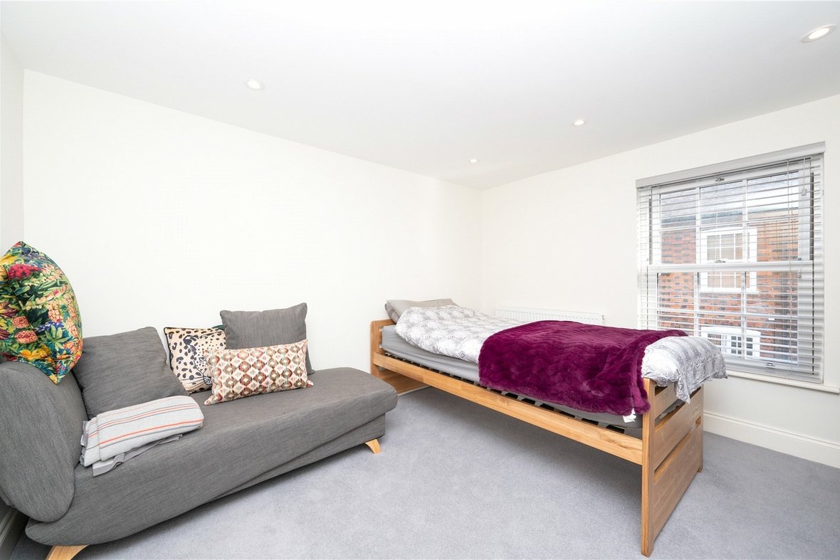 2 Bedroom House Sold Subject to Contract in College Place, St. Albans, Hertfordshire - View 6 - Collinson Hall