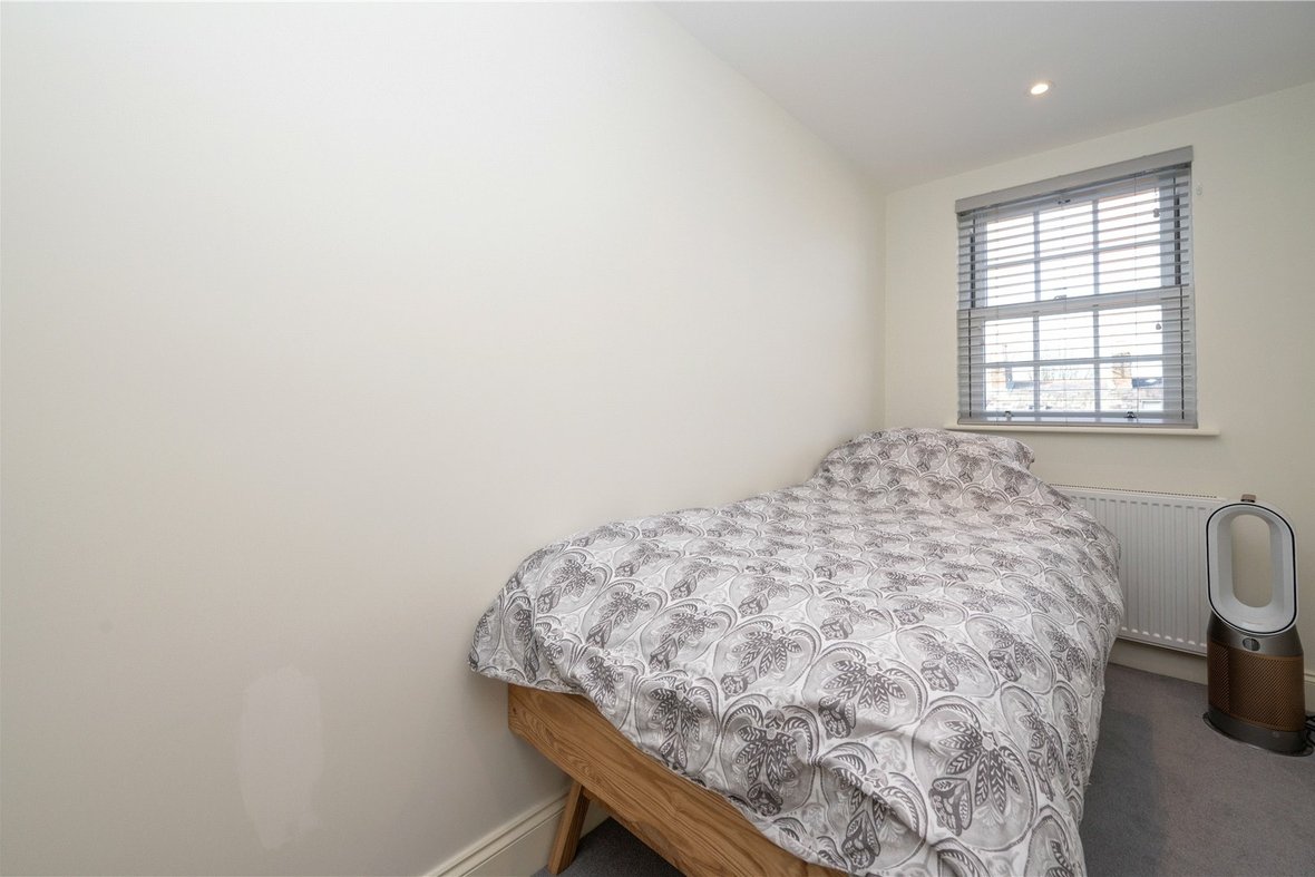 2 Bedroom House Sold Subject to Contract in College Place, St. Albans, Hertfordshire - View 7 - Collinson Hall