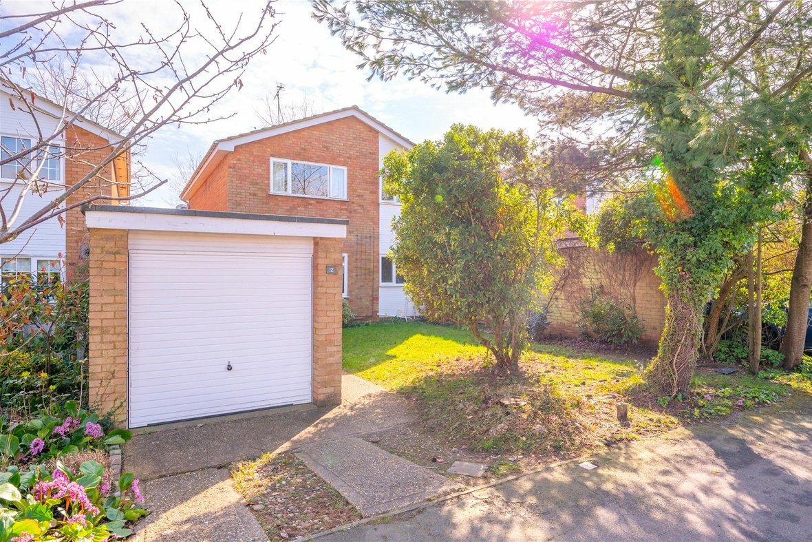 4 Bedroom House Sold Subject to Contract in Dubrae Close, St. Albans, Hertfordshire - View 1 - Collinson Hall