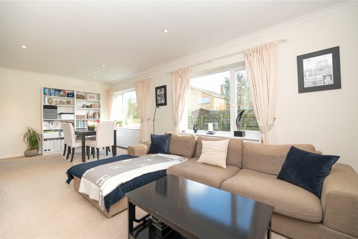 4 Bedroom House Sold Subject to Contract in Dubrae Close, St. Albans, Hertfordshire - View 3 - Collinson Hall