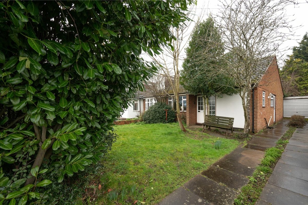 2 Bedroom Bungalow Sold Subject to Contract in Chiswell Green Lane, St. Albans - View 15 - Collinson Hall