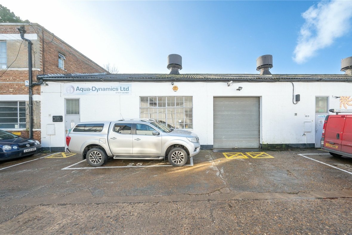 office,industrial To Let in St. Albans Road, Sandridge, St. Albans - View 3 - Collinson Hall