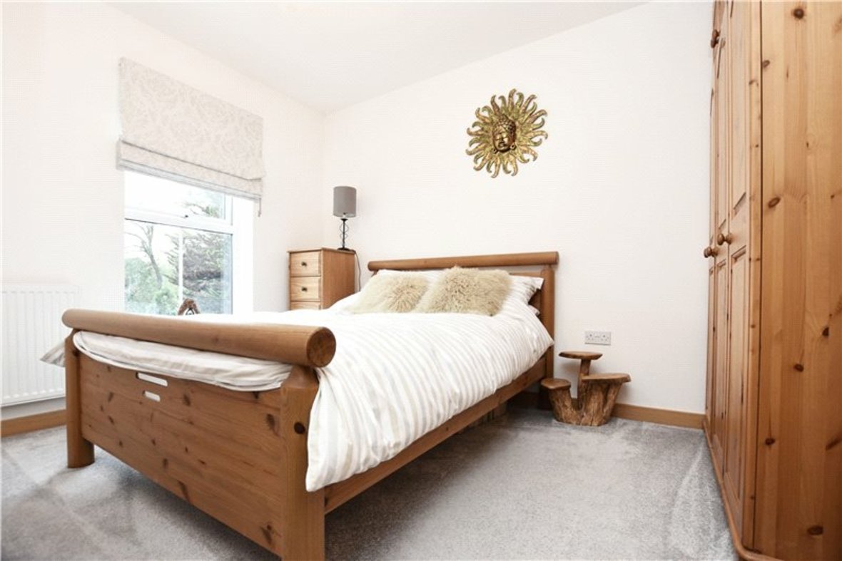 3 Bedroom House Sold Subject to Contract in Fleming Drive, Markyate, St. Albans - View 6 - Collinson Hall