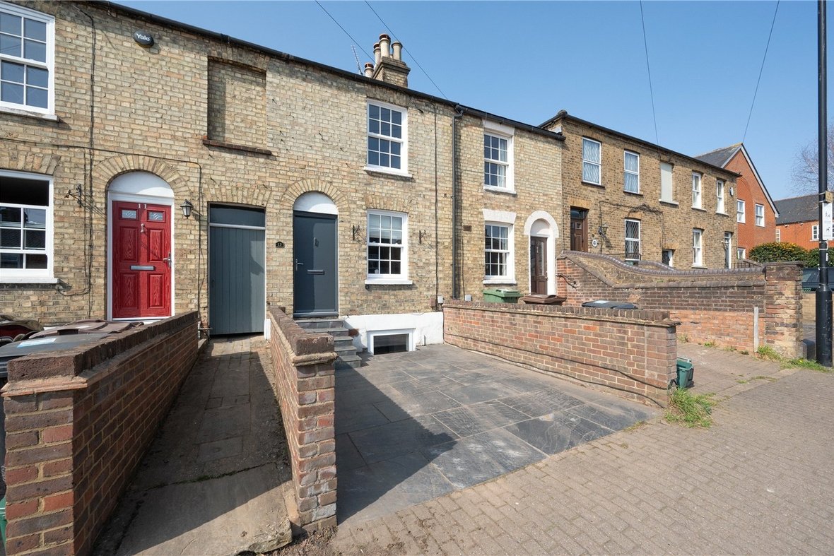 2 Bedroom House Sold Subject to Contract in Lattimore Road, St. Albans, Hertfordshire - View 17 - Collinson Hall