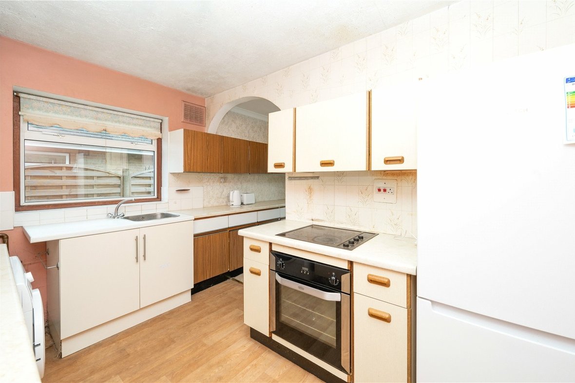 2 Bedroom Bungalow Sold Subject to Contract in Sewell Close, St. Albans, St Albans, Hertfordshire - View 2 - Collinson Hall