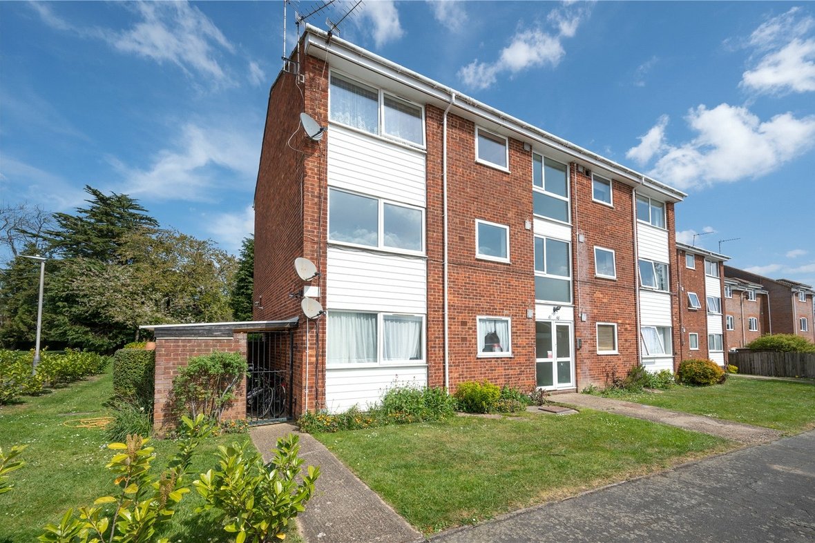 2 Bedroom Apartment Sold Subject to Contract in Cedar Court, St. Albans, Hertfordshire - View 1 - Collinson Hall