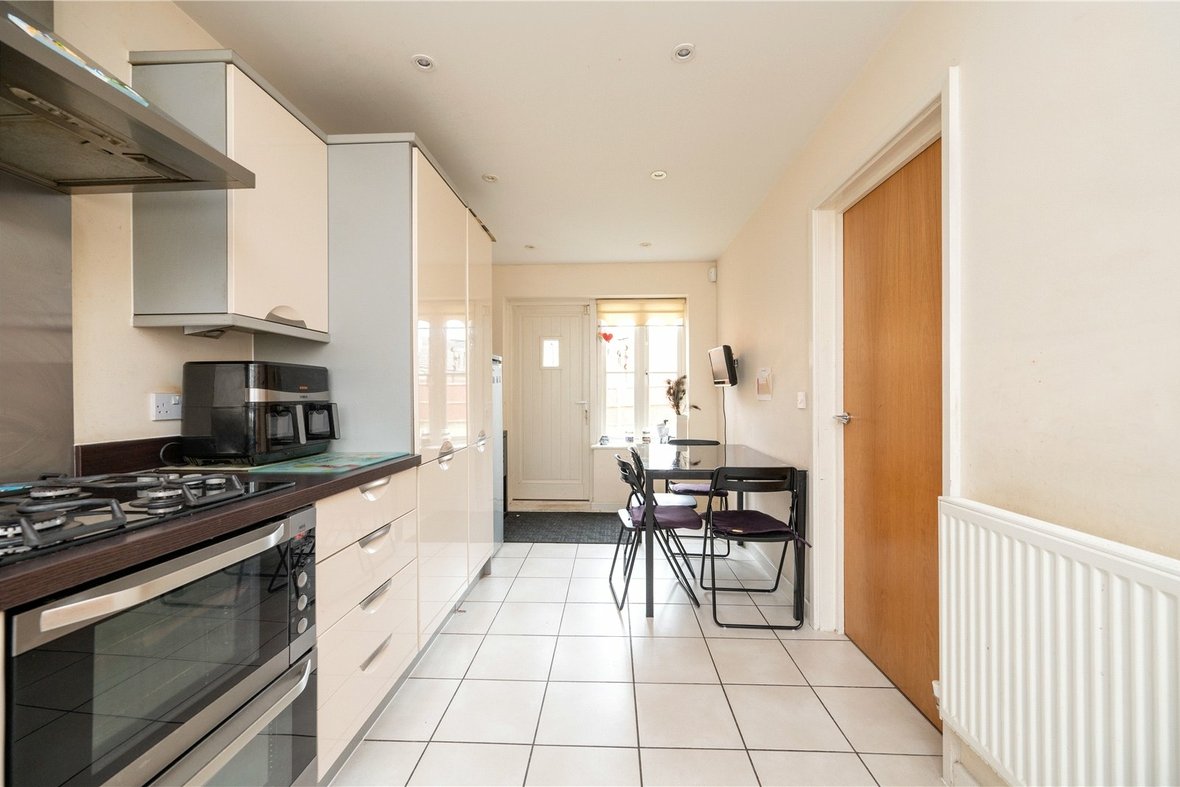 4 Bedroom House For SaleHouse For Sale in Frederick Place, Frogmore, St. Albans - View 6 - Collinson Hall