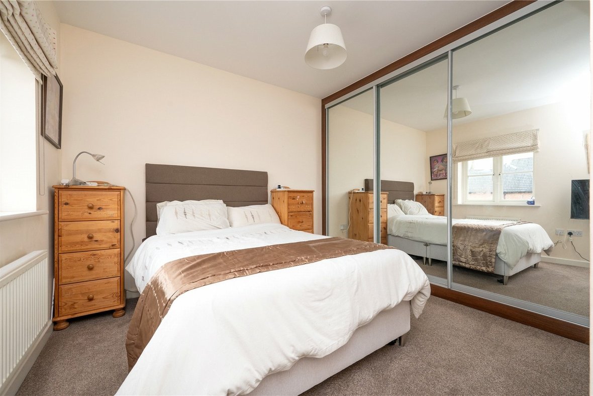 4 Bedroom House For SaleHouse For Sale in Frederick Place, Frogmore, St. Albans - View 7 - Collinson Hall