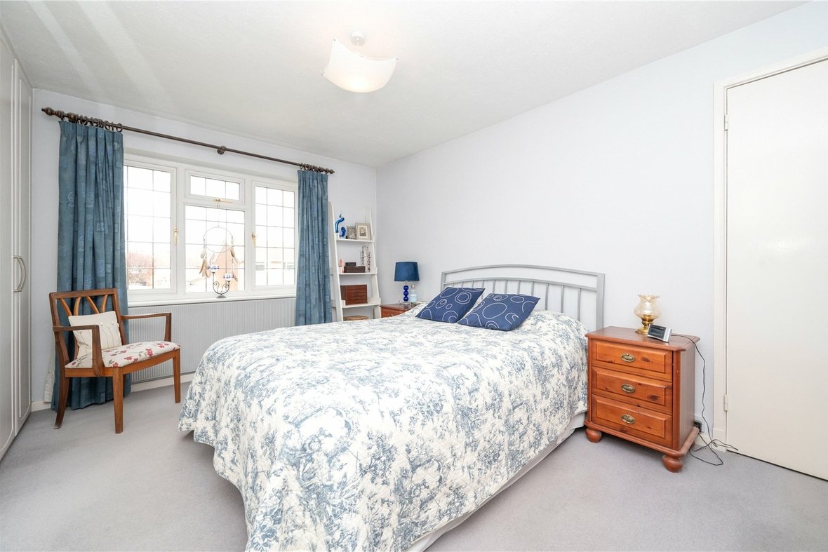 3 Bedroom House Sold Subject to Contract in Cherry Hill, St. Albans, Hertfordshire - View 16 - Collinson Hall