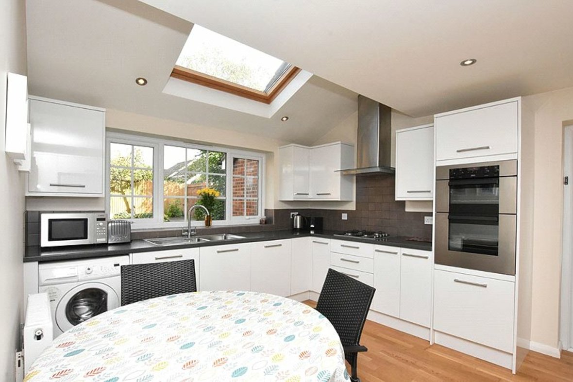 4 Bedroom House Let Agreed in Fryth Mead, St. Albans, Hertfordshire - View 2 - Collinson Hall