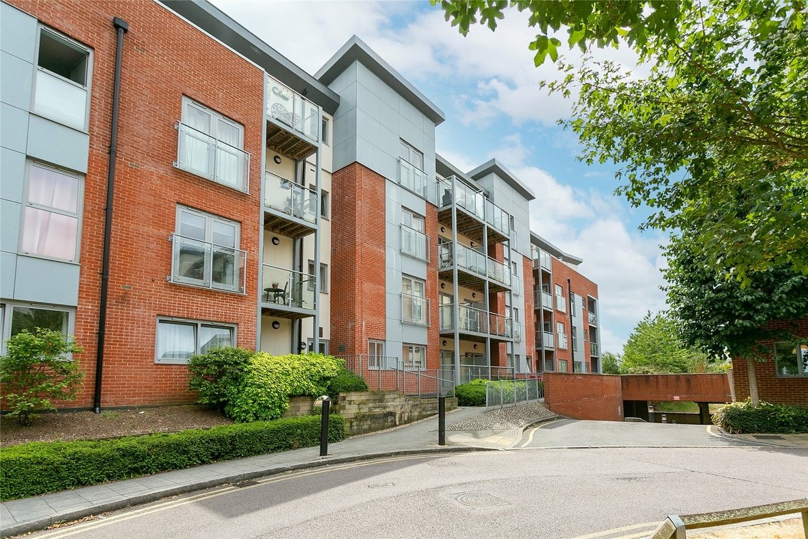 1 Bedroom Apartment New Instruction in Charrington Place, St. Albans, Hertfordshire - View 1 - Collinson Hall