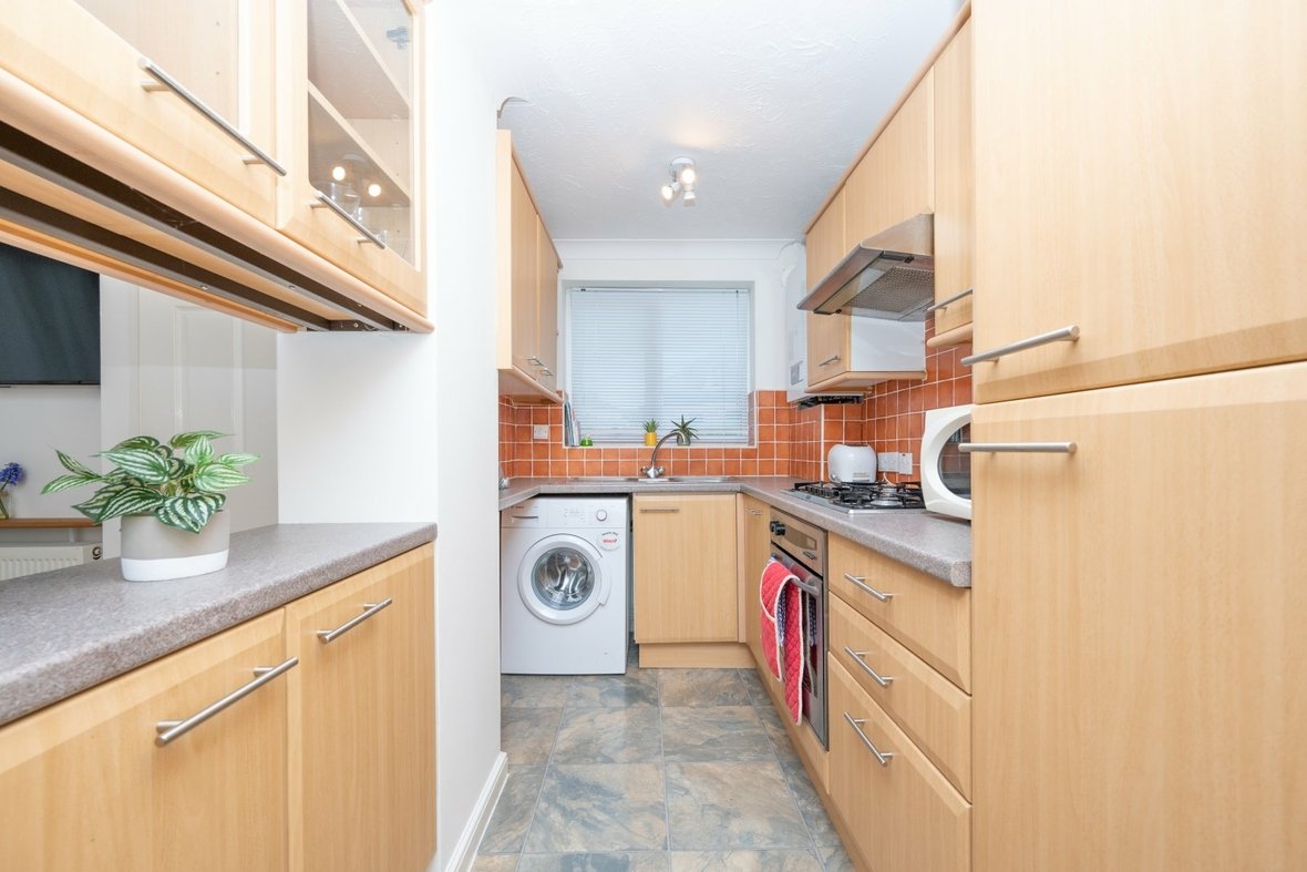1 Bedroom House Sold Subject to Contract in Harvesters, St. Albans, Hertfordshire - View 4 - Collinson Hall