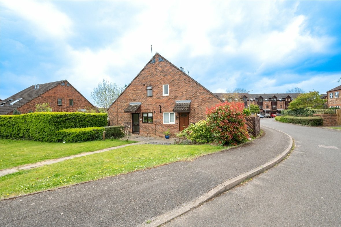 1 Bedroom House Sold Subject to Contract in Harvesters, St. Albans, Hertfordshire - View 14 - Collinson Hall