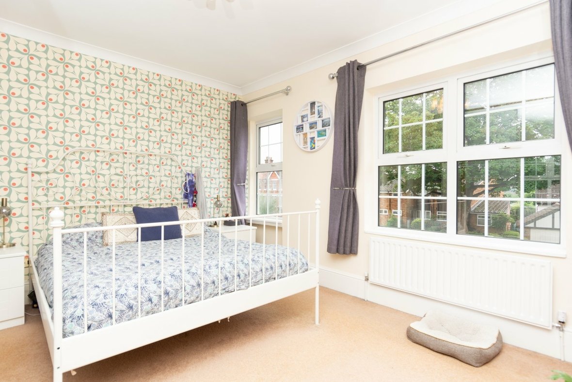 3 Bedroom House LetHouse Let in Ramsbury Road, St. Albans, Hertfordshire - View 8 - Collinson Hall
