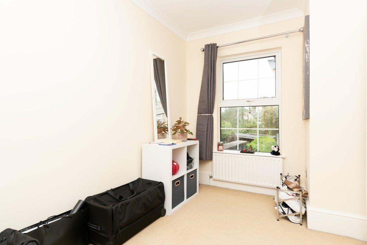3 Bedroom House LetHouse Let in Ramsbury Road, St. Albans, Hertfordshire - View 12 - Collinson Hall